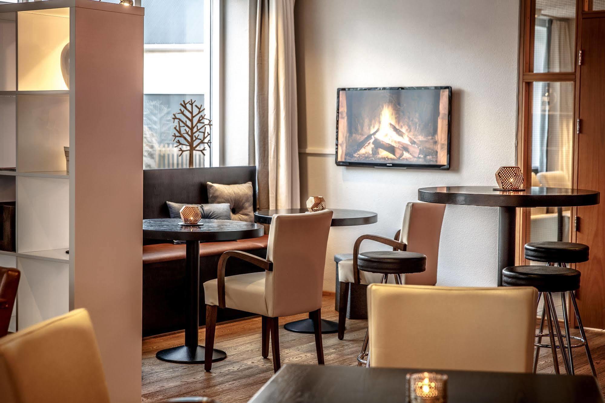 Hotel Nordurland By Keahotels Akureyri Zewnętrze zdjęcie