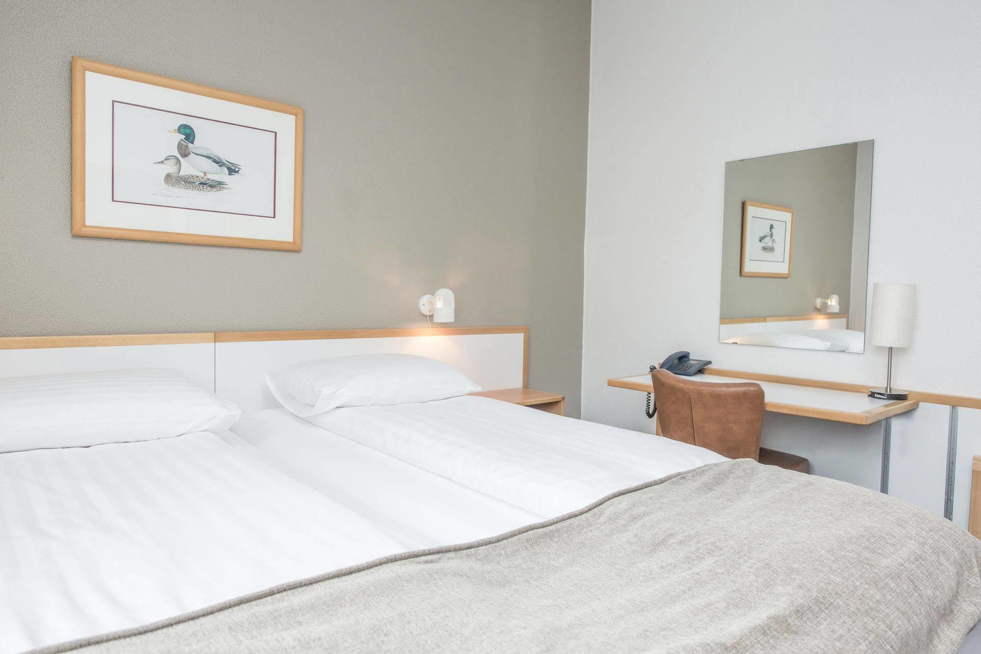 Hotel Nordurland By Keahotels Akureyri Zewnętrze zdjęcie